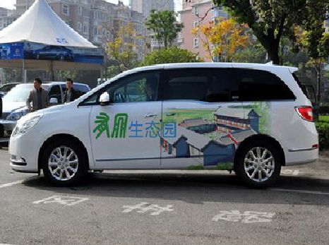 旺苍户外车贴喷绘如何保持效果?